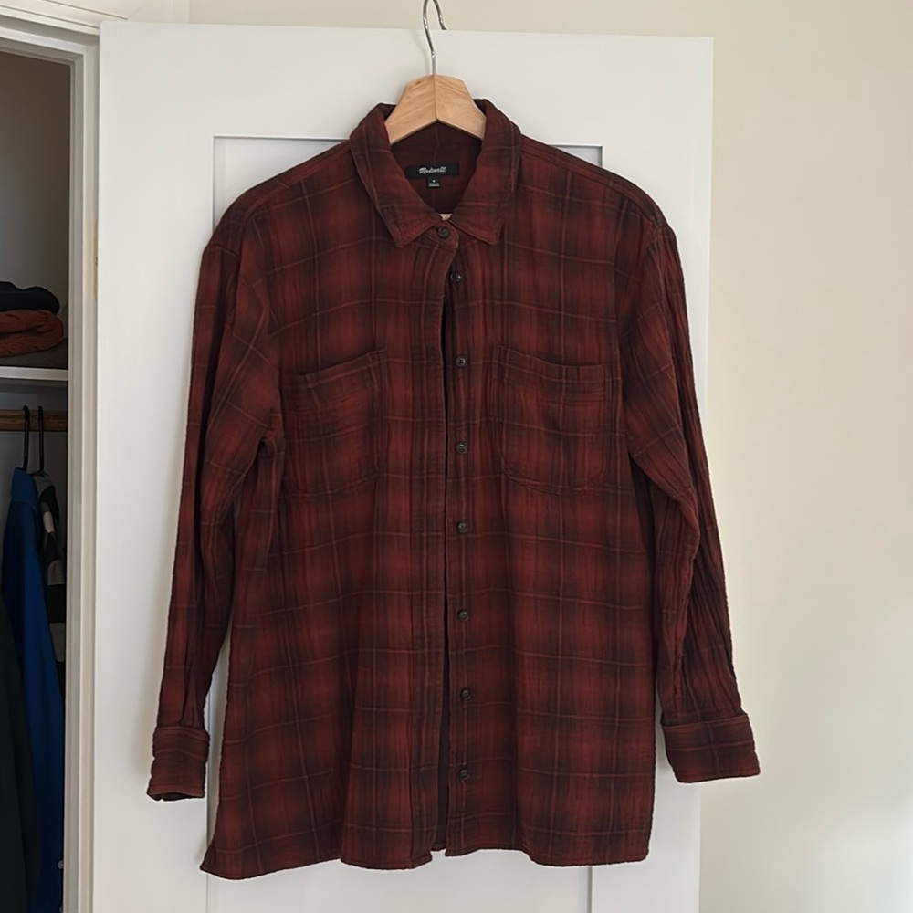 Madewell: women’s medium plaid button up.